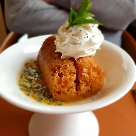 Logis Restaurant Le Tosny Otel 3*