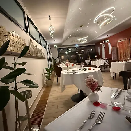 Logis Restaurant Le Tosny Epaignes