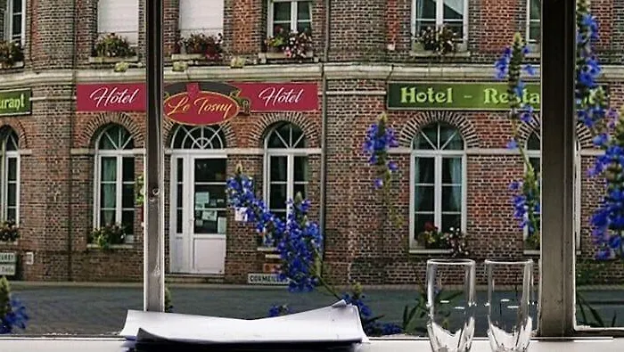 Hotel Logis Restaurant Le Tosny