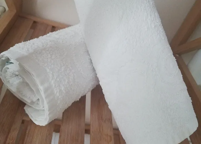 Logis Restaurant Le Tosny 3*